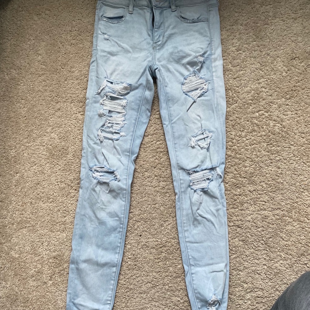 american eagle light wash jeans